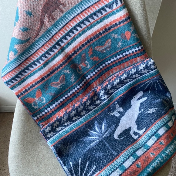 Bimba Y Lola Scarf - Picture 4 of 5